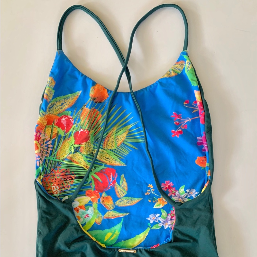 SAN LORENZO CROSSBACK ONE PIECE IN GREEN SIZE MED